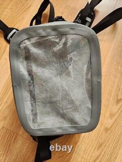 Giant Loop Fandango Motorcycle Tank Bag 8 Liter Capacity, Dry Storage, Gray